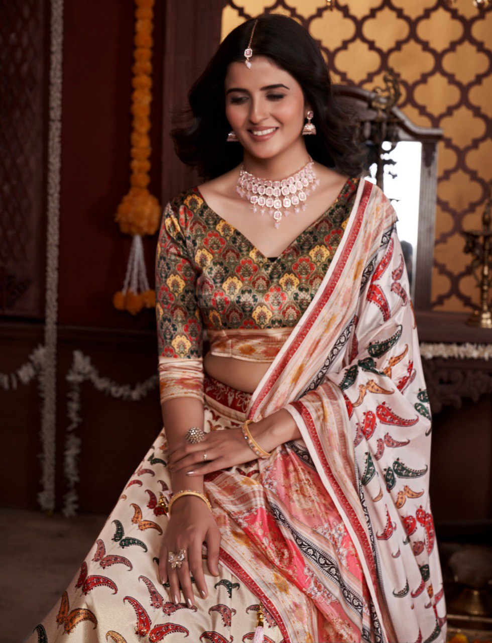 Trending NAVRATRI SPECIAL Bollywood Printed Lehenga Choli ✨ Digital Printed | Party Wear | Side Wear Collection  👑 KING OF QUALITY 👑